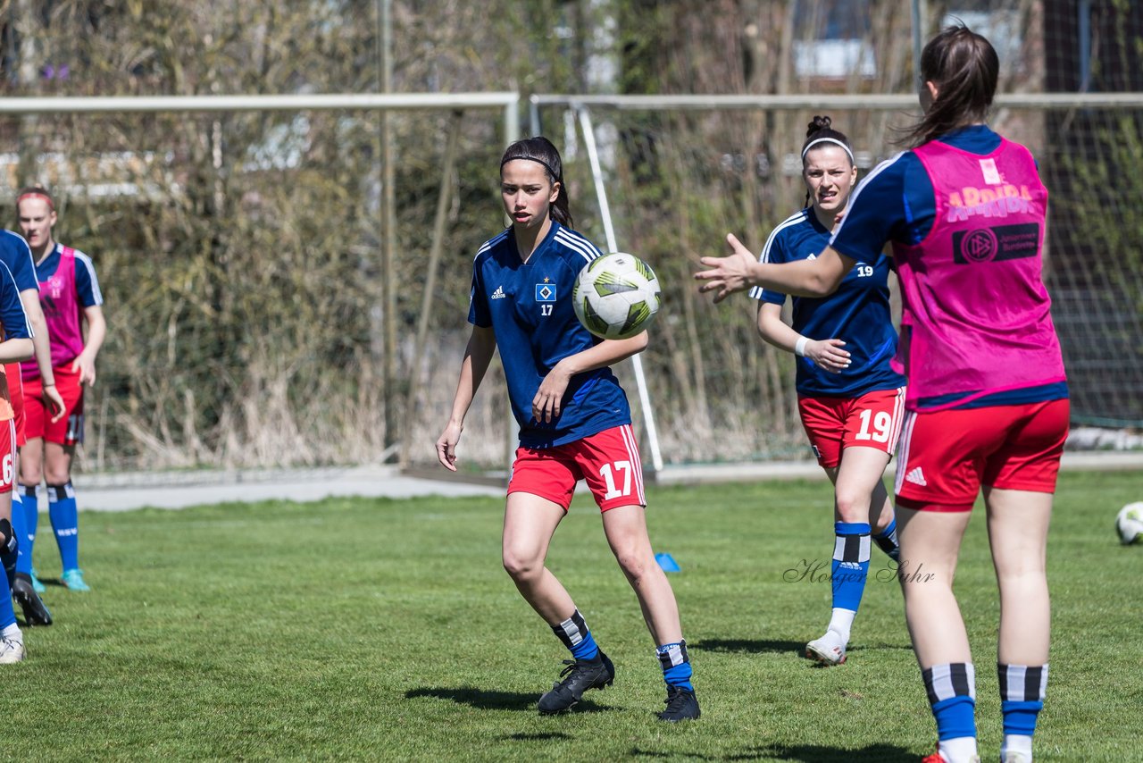 Bild 103 - wBJ Hamburger SV - WfL Wolfsburg : Ergebnis: 2:1